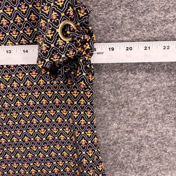 Liz Claiborne Blouse Women XS Black Geometric V-Neck Cold Shoulder Short Sleeve - Picture 6 of 8